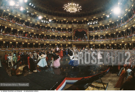 Caption: Nome: ..GRAN TEATRO LA FENICE..Descrizione: ..SALA FESTA DI CARNEVALE / VENEZIA..Credit: ..Graziano Arici/Rosebud2/..Costo: ..A..Nazione: ..ITALIA..Città: ..VENEZIA..Data: ..1985 ca.