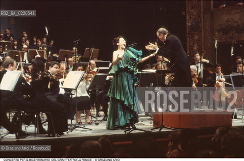Caption: Nome: ..GRAN TEATRO LA FENICE..Descrizione: ..MUSICA CLASSICA / CONCERTO PER IL BICENTENARIO / CON RAJNA KABAIWANSKA, IL DIRETTORE DORCHESTRA PRETRE GEORGES E LORCHESTRA DEL TEATRO LA FENICE / VENEZIA..Credit: ..Graziano Arici/Rosebud2/..Costo: ..A..Nazione: ..ITALIA..Città: ..VENEZIA..Data: ..16/05/92..La cessione dei diritti di questa immagine si intende per quanto di nostra competenza. Non comprende invece le eventuali spese  relative a diritti che potranno essere richiesti dagli Enti o persone fisiche cui appartengono eventualmente i soggetti  ripresi. Tali costi, ove necessari, e l’espletamento di qualsivoglia pratica di richiesta di concessione del permesso di pubblicazione sono esclusivamente a carico e a cura del soggetto acquirente di questa immagine.