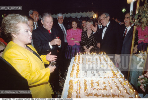 Caption: Nome: ..GRAN TEATRO LA FENICE..Descrizione: ..FESTA PER IL BICENTENARIO / CON IL SOPRANO MARILYN HORNE E IL DIRETTORE DORCHESTRA PRETRE GEORGES / VENEZIA LORENZO JORIO..Credit: ..Graziano Arici/Rosebud2/..Costo: ..A..Nazione: ..ITALIA..Città: ..VENEZIA..Data: ..16/05/92