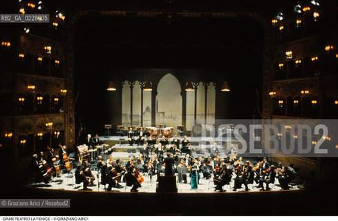 Caption: Nome: ..ORCHESTRA DEL GRAN TEATRO LA FENICE..Descrizione: ..MUSICA CLASSICA..Credit: ..Graziano Arici/Rosebud2/..Costo: ..A..Nazione: ..ITALIA..Città: ..VENEZIA..Data: ..1985 c.a.