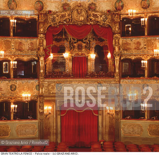 Nome: ..GRAN TEATRO LA FENICE..Descrizione: ..PALCO REALE / VENEZIA..Credit: ..Graziano Arici/Rosebud2/..Costo: ..A..Nazione: ..ITALIA..Città: ..VENEZIA..Data: ..1985 ca...