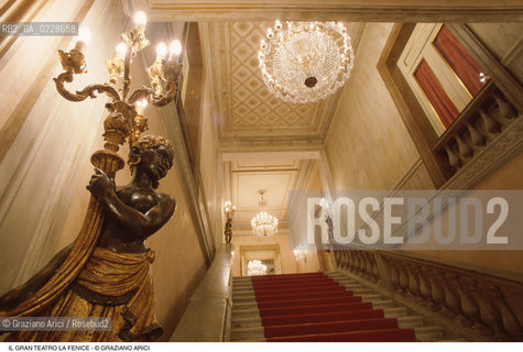 Caption: Nome: ..GRAN TEATRO LA FENICE..Descrizione: ..SCALONE DACCESSO ALLE SALE APOLLINEE / VENEZIA..Credit: ..Graziano Arici/Rosebud2/..Costo: ..A..Nazione: ..ITALIA..Città: ..VENEZIA..Data: ..1985 ca.