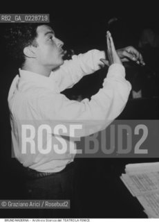 Nome:..MADERNA BRUNO..Descrizione:..MUSICA CONTEMPORANEA COMPOSITORE..Credit:..ARCHIVIO STORICO DEL TEATRO LA FENICE/..Costo:..A..Nazione:..ITALIA..Città:..VENEZIA..Data:..195?....La cessione dei diritti di questa immagine si intende per quanto di nostra competenza. Non comprende invece le eventuali spese  relative a diritti che potranno essere richiesti dagli Enti o persone fisiche cui appartengono eventualmente i soggetti  ripresi. Tali costi, ove necessari, e l’espletamento di qualsivoglia pratica di richiesta di concessione del permesso di pubblicazione sono esclusivamente a carico e a cura del soggetto acquirente di questa immagine.