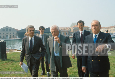Nome: ..PALAZZO GRASSI..Descrizione: ..INAUGURAZIONE DI PALAZZO GRASSI / IL PRESIDENTE DELLA FIAT GIOVANNI AGNELLI CON GIOVANNINO AGNELLI E FULVIO COLOMBO..Credit: ..Graziano Arici/Rosebud2 ...Nazione: ..ITALIA..Città: ....Data: ..1986