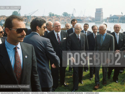 Nome: ..PALAZZO GRASSI..Descrizione: ..INAUGURAZIONE DI PALAZZO GRASSI / IL PRESIDENTE DELLA FIAT GIOVANNI AGNELLI / CON FRANCESCO COSSIGA E GIOVANNI SPADOLINI..Credit: ..Graziano Arici/Rosebud2 ...Nazione: ..ITALIA..Città: ....Data: ..1986