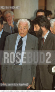 Nome: ..PALAZZO GRASSI..Descrizione: ..IL PRESIDENTE DELLA FIAT GIOVANNI AGNELLI CON IL SINDACO DI VENEZIA MASSIMO CACCIARI..Credit: ..Graziano Arici/Rosebud2 ...Nazione: ..ITALIA..Città: ....Data: ..1996