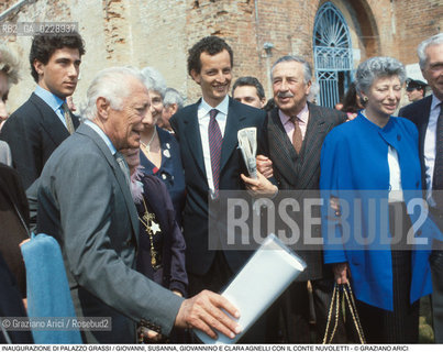 Nome: ..PALAZZO GRASSI..Descrizione: ..INAUGURAZIONE DI PALAZZO GRASSI / GIOVANNI, SUSANNA, GIOVANNINO E CLARA AGNELLI CON IL CONTE NUVOLETTI..Credit: ..Graziano Arici/Rosebud2 ...Nazione: ..ITALIA..Città: ....Data: ..1986