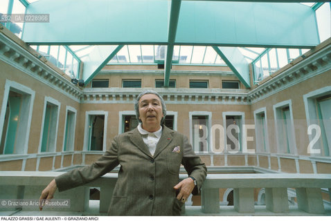 Caption: Caption: Nome: ..AULENTI GAE..Descrizione: ..ARCHITETTURA ARCHITETTO INDUSTRIAL DESIGNER/ALLINTERNO DI PALAZZO GRASSI..Credit: ..Graziano Arici/Rosebud2/..Costo: ..A..Nazione: ..ITALIA..Città: ....Data: ..1987