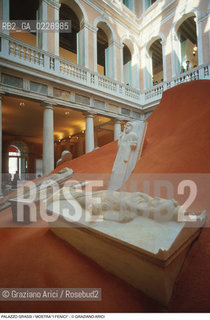 Nome: ..PALAZZO GRASSI..Descrizione: ..MOSTRA I FENICI ..Credit: ..Graziano Arici/Rosebud2 ...Nazione: ..ITALIA..Città: ....Data: ..1988