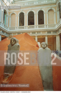 Nome: ..PALAZZO GRASSI..Descrizione: ..MOSTRA I FENICI ..Credit: ..Graziano Arici/Rosebud2 ...Nazione: ..ITALIA..Città: ....Data: ..1988