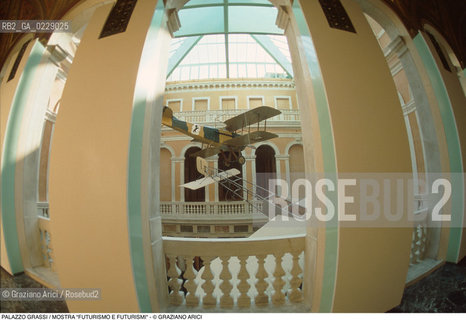 Nome: ..PALAZZO GRASSI..Descrizione: ..MOSTRA FUTURISMO E FUTURISMI ..Credit: ..Graziano Arici/Rosebud2 ...Nazione: ..ITALIA..Città: ....Data: ..1986