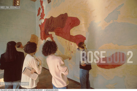 Nome: ..PALAZZO GRASSI..Descrizione: ..MOSTRA I CELTI. LA PRIMA EUROPA..Credit: ..Graziano Arici/Rosebud2 ...Nazione: ..ITALIA..Città: ....Data: ..1991