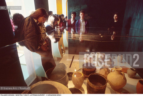 Nome: ..PALAZZO GRASSI..Descrizione: ..MOSTRA I CELTI. LA PRIMA EUROPA..Credit: ..Graziano Arici/Rosebud2 ...Nazione: ..ITALIA..Città: ....Data: ..1991