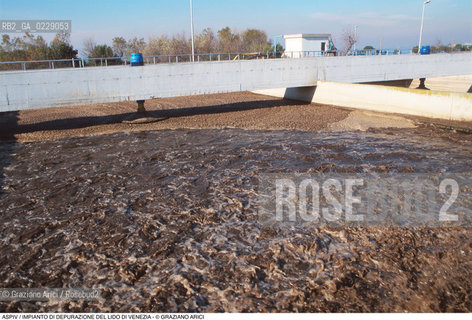 Nome: ..ASPIV..Descrizione: ..IMPIANTO DI DEPURAZIONE DEL LIDO DI VENEZIA..Credit: ..Graziano Arici/Rosebud2 ...Nazione: ..ITALIA..Città: ....Data: ..1998