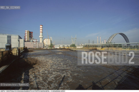 Nome: ..ASPIV..Descrizione: ..CENTRALE DI DISINQUINAMENTO DI PORTO MARGHERA..Credit: ..Graziano Arici/Rosebud2 ...Nazione: ..ITALIA..Città: ....Data: ..1998