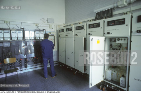 Nome: ..ASPIV..Descrizione: ..IMPIANTO DI POTABILIZZAZIONE DI CA SOLARO / SALA MACCHINE..Credit: ..Graziano Arici/Rosebud2 ...Nazione: ..ITALIA..Città: ....Data: ..1998