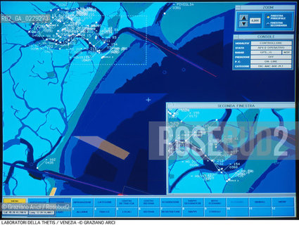 Localizzazione:..VENEZIA CASTELLO ARSENALE..Oggetto:..Soggetto:..THETIS SCIENZA TECNOLOGIA MARE ACQUA /..COMPUTER..Cronologia: ..Definizione Culturale:..   Autore:..   Stile:..   Editori/Stampatori:..   Committenza:..Materia e Tecnica:....Collocazione:..Note:....Riproduzione Fotografica:..Copyright:..Graziano Arici/Rosebud2 .Data:..2000..Costo:..A