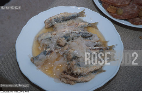 Nome: ..SARDE IN SAOR..Descrizione: ..GASTRONOMIA CIBO  PIATTO TIPICO VENEZIANO PESCE / SARDINE, CIPOLLA..Credit: ..Graziano Arici/Rosebud2/..Costo: ..A..Nazione: ....Città: ....Data: ..2000