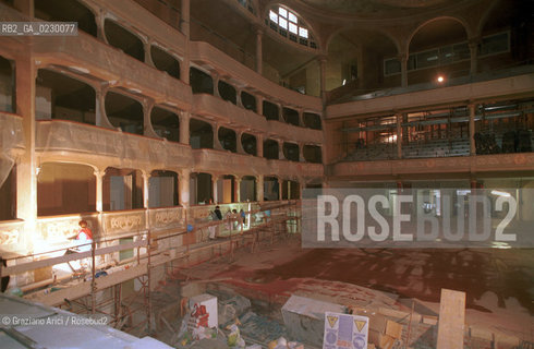 Nome: ..RESTAURO DEL TEATRO MALIBRAN..Descrizione: ..SALA..Credit: ..Graziano Arici/Rosebud2 .Costo: ..A..Nazione: ....Città: ..VENEZIA..VENICE..Data: ..29/01/01