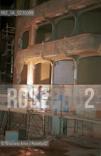 Nome: ..RESTAURO DEL TEATRO MALIBRAN..Descrizione: ..SALA..Credit: ..Graziano Arici/Rosebud2 .Costo: ..A..Nazione: ....Città: ..VENEZIA..VENICE..Data: ..29/01/01