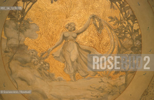 Nome: ..RESTAURO DEL TEATRO MALIBRAN..Descrizione: ..SALA AFFRESCHI E DECORAZIONI A STUCCO..Credit: ..Graziano Arici/Rosebud2 .Costo: ..A..Nazione: ....Città: ..VENEZIA..VENICE..Data: ..13/04/01