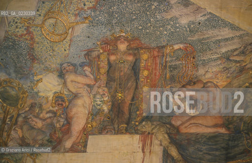 Nome: ..RESTAURO DEL TEATRO MALIBRAN..Descrizione: ..SALA AFFRESCHI E DECORAZIONI A STUCCO..Credit: ..Graziano Arici/Rosebud2 .Costo: ..A..Nazione: ....Città: ..VENEZIA..VENICE..Data: ..13/04/01