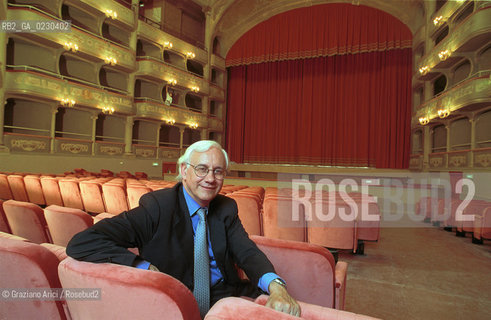 Nome: ..RESTAURO DEL TEATRO MALIBRAN..Descrizione: ..SALA SINDACO PAOLO COSTA..Credit: ..Graziano Arici/Rosebud2 .Costo: ..A..Nazione: ....Città: ..VENEZIA..VENICE..Data: ..12/05/01