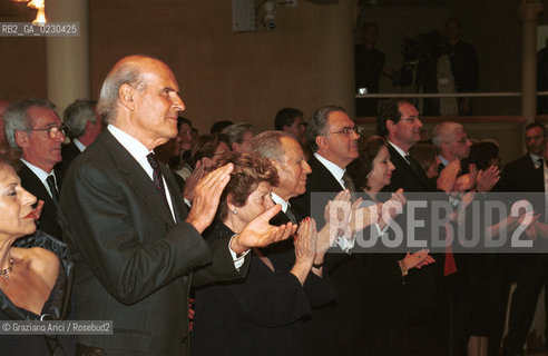 VENEZIA - 23/05/01 - INAUGURAZIONE DEL TEATRO MALIBRAN: UMBERTO VERONESI, FRANCA CIAMPI, IL PRESIDENTE CIAMPI E DOMENICO  FISICHELLA - ©Graziano Arici/Rosebud2