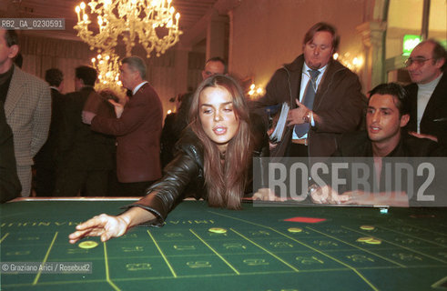 LA SHOW GIRL NINA MORIC AL CASINO DI VENEZIA  - © 2001 Graziano Arici/Rosebud2