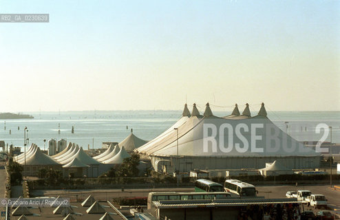 Nome: ..GRAN TEATRO LA FENICE..Descrizione: ..IL PALAFENICE / TRONCHETTO..Credit: ..Graziano Arici/Rosebud2/..Costo: ..A..Nazione: ..ITALIA..Città: ..VENEZIA..Data: ..2002