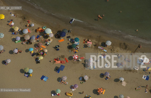 JESOLO : SPIAGGIA -  © 2002 Graziano Arici/Rosebud2 / FOTO AEREA /