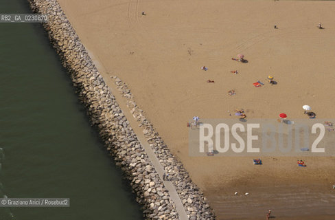 JESOLO : SPIAGGIA -  © 2002 Graziano Arici/Rosebud2 / FOTO AEREA /