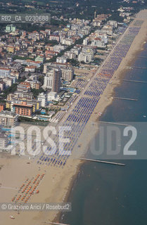 JESOLO : SPIAGGIA -  © 2002 Graziano Arici/Rosebud2 / FOTO AEREA /