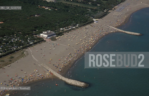 LIDO DEL CAVALLINO : SPIAGGIA -  © 2002 Graziano Arici/Rosebud2 / FOTO AEREA /