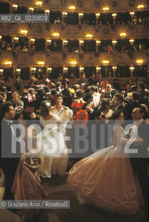 Nome: ..GRAN TEATRO LA FENICE..Descrizione: ..SALA FESTA DI CARNEVALE / VENEZIA..Credit: ..Graziano Arici/Rosebud2/..Costo: ..A..Nazione: ..ITALIA..Città: ..VENEZIA..Data: ..1985 ca.