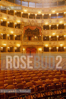 Nome: ..GRAN TEATRO LA FENICE..Descrizione: ..SALA / VENEZIA..Credit: ..Graziano Arici/Rosebud2/..Costo: ..A..Nazione: ..ITALIA..Città: ..VENEZIA..Data: ..1985 ca.