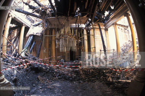 Nome: ..GRAN TEATRO LA FENICE..Descrizione: ..IL FOYER DOPO LINCENDIO / VENEZIA..Credit: ..Graziano Arici/Rosebud2/..Costo: ..A..Nazione: ..ITALIA..Città: ..VENEZIA..Data: ..FEBBRAIO 1996