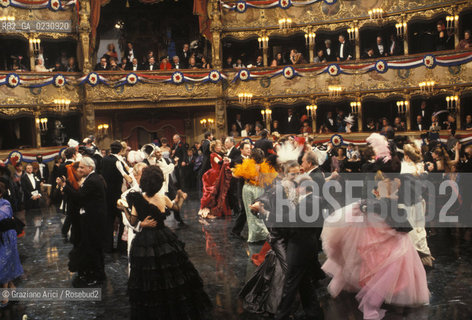 Nome: ..GRAN TEATRO LA FENICE..Descrizione: ..SALA FESTA DI CARNEVALE / VENEZIA..Credit: ..Graziano Arici/Rosebud2/..Costo: ..A..Nazione: ..ITALIA..Città: ..VENEZIA..Data: ..1985 ca...