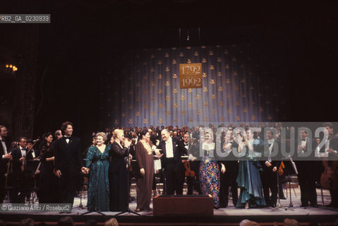 Nome: ..GRAN TEATRO LA FENICE..Descrizione: ..MUSICA CLASSICA / CONCERTO PER IL BICENTENARIO / CON I SOPRANI MARILYN HORNE, KATIA RICCIARELLI, RAJNA KABAIWANSKA, IL DIRETTORE DORCHESTRA PRETRE GEORGES E LORCHESTRA DEL TEATRO LA FENICE / VENEZIA..Credit: ..Graziano Arici/Rosebud2/..Costo: ..A..Nazione: ..ITALIA..Città: ..VENEZIA..Data: ..16/05/92