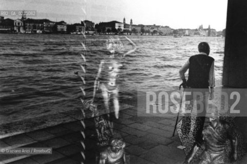  GENTE DI VENEZIA  MOSTRA DI Graziano Arici/Rosebud2 @ 2002 Graziano Arici/Rosebud2 - 2A 45/4..