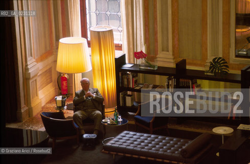 VENEZIA HOTEL MONACO © 2002 Graziano Arici/Rosebud2 TEATRO