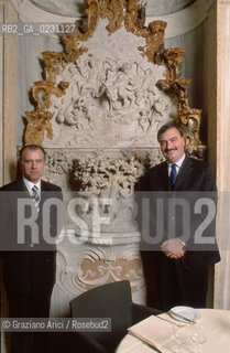 VENEZIA HOTEL MONACO IL DIRETTORE GABRIELE MARCHIORI CON IL MAITRE GUIDO PATRUNO  © 2002 Graziano Arici/Rosebud2