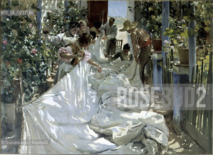 VENEZIA - MUSEO DARTE MODERNA DI CA PESARO JOAQUIN SOROLLA Y BASTIDA..Cucendo la vela, 1896..Olio su tela, cm 222 x 300 (Inv. 261)..ARCHIVIO Graziano Arici/Rosebud2  La cessione dei diritti si intende per quanto di nostra competenza; non comprende invece le eventuali spese relative a diritti che potranno essere richiesti dagli Enti cui appartengono le opere riprese. Tali costi, ove neccessari, e l’espletamento di qualsivoglia pratica di richiesta permessi sono esclusivamente  a  carico del committente e a sua cura.