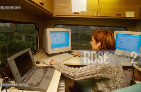 CENTRO SPERIMENTALE PER MODELLI IDRAULICI DI VOLTABAROZZO  - PROVE DI MOTO ONDOSO SULLE BARRIERE MOBILI - @ Graziano Arici/Rosebud2 /   ALTA MAREA CONSORZIO VENEZIA NUOVA