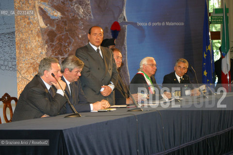 VENEZIA 14/05/03 - CERIMONIA DI INIZIO LAVORI SISTEMA MOSE PER LA DIFESA DI VENEZIA DALLE ACQUE ALTE IL PRESIDENTE DEL CONSIGLIO ON. SILVIO BERLUSCONI  ©Graziano Arici/Rosebud2 / DIGA