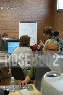 VENEZIA -IUAV FACOLTA DI ARCHITETTURA - DIPARTIMENTO DI ARTI E DISEGNO INDUSTRIALE ©Graziano Arici/Rosebud2 COMPUTER UNIVERSITA