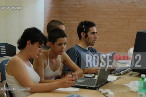 VENEZIA -IUAV FACOLTA DI ARCHITETTURA - DIPARTIMENTO DI ARTI E DISEGNO INDUSTRIALE ©Graziano Arici/Rosebud2 COMPUTER UNIVERSITA