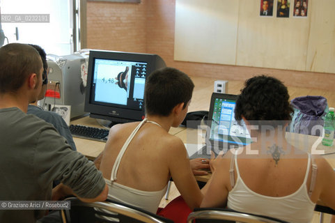 VENEZIA -IUAV FACOLTA DI ARCHITETTURA - DIPARTIMENTO DI ARTI E DISEGNO INDUSTRIALE ©Graziano Arici/Rosebud2 COMPUTER UNIVERSITA