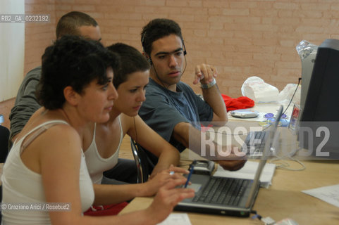 VENEZIA -IUAV FACOLTA DI ARCHITETTURA - DIPARTIMENTO DI ARTI E DISEGNO INDUSTRIALE ©Graziano Arici/Rosebud2 COMPUTER UNIVERSITA