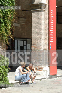 VENEZIA -IUAV FACOLTA DI ARCHITETTURA - BIBLIOTECA CENTRALE © 2003 Graziano Arici/Rosebud2  UNIVERSITA SEDE TOLENTINI
